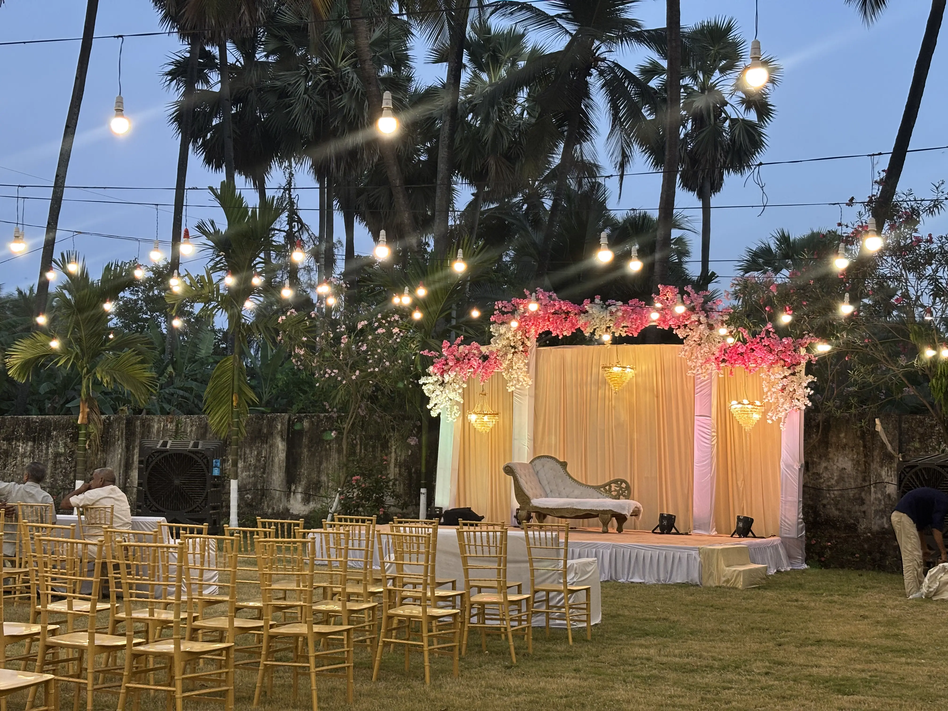 15,000 sq ft Celebration Lawns